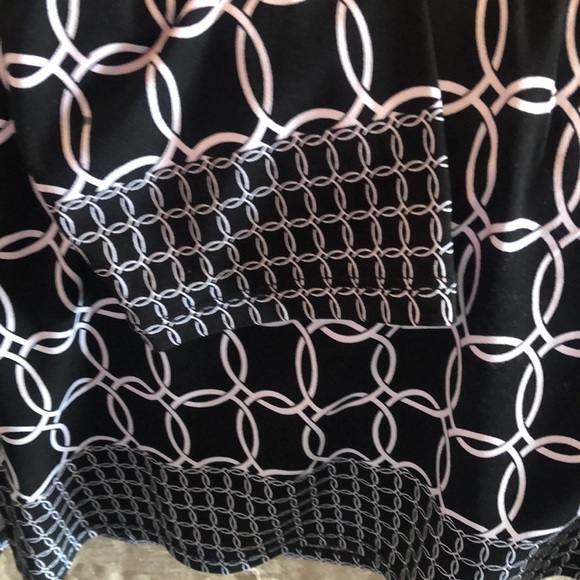 Allison Daley Tunic - Picture 4 of 4